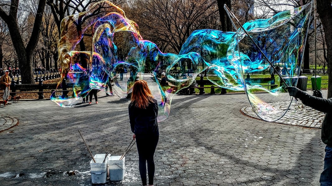 Bubbles Make People Happy